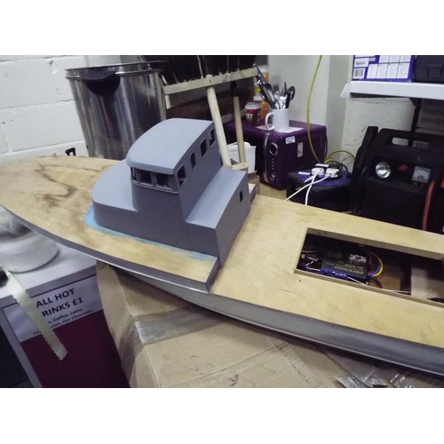 2 - Model motor launch, electric motors, twin screw propellers, working condition unknown.  41 inches lo... 