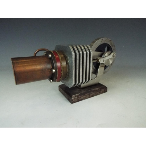 361 - Model steam engine with cooling ribs to cylinder. Approx 7 inches long