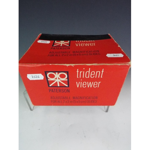 368 - Paterson Triden slide viewer for 2 x 2 inches slides. Battery or mains operated (no mains cable pres... 