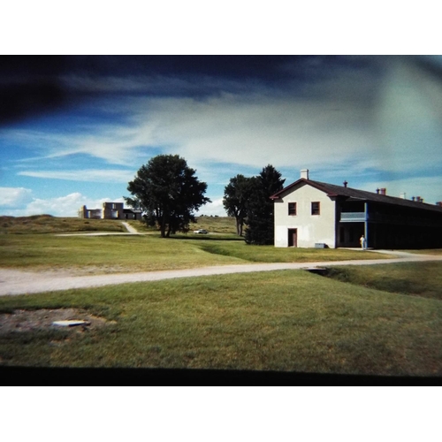 374 - Approx 130+ colour slides of USA contained in a plastic box