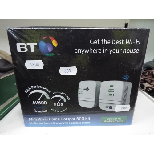 603 - Boxed and unused BT Mini Hi fi Hotspot 600 Kit works with all broadband providers