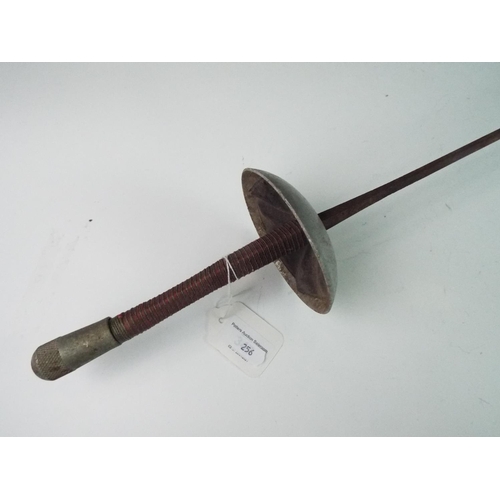 256 - Vintage fencing epee