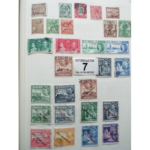 7 - Four Albums to include British Commonwealth loose stamps, World and UK stamps plus 1930's Loose leaf... 