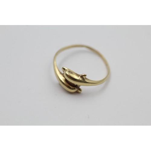 96 - 14ct gold twin dolphins ring (1g)5252