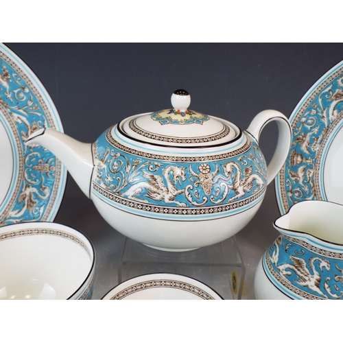 254 - Stunning Wedgwood teaset in the Florentine Pattern W2714 approx 40 pieces in flawless condition.