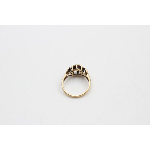 277 - 9ct Gold Vintage Amethyst & Diamond Cluster Ring (3.2g)     9983