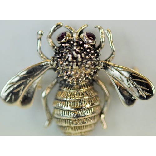 248 - Sterling Silver Marcasite brooch as a Bumblebee.