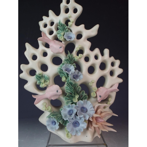 45 - Mixed ceramics lot to include. Isle of Wight Undersea scene, Sylvac Whimsey dog plus a Shelly Mable ... 