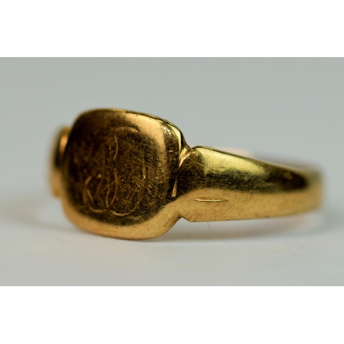 326 - 9ct Signet ring. Finger size 'P'   2.4g