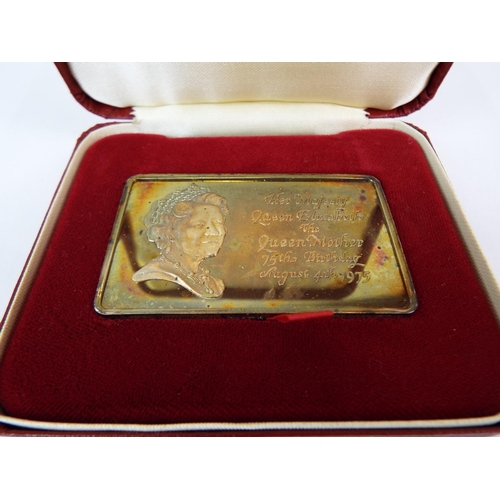 37 - HM Queen Mother's 75th Birthday commemorative Sterling Silver Ingot with original box  (S68)