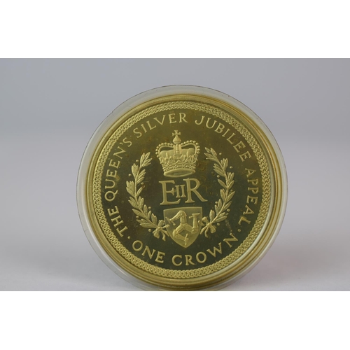 12 - Pobjoy Mint  1977 Sterling Silver Gold plated proof Crown struck to commemorate Queen Elizabeth's Si... 