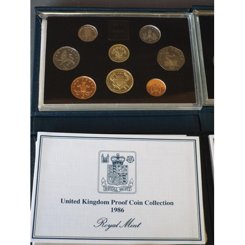 167 - 2 Royal mint proof sets United Kingdom coin collection 1985 & 1986 (1)