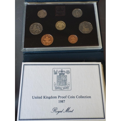 169 - 2 Royal mint proof sets United Kingdom coin collection 1986 & 1987 (1)