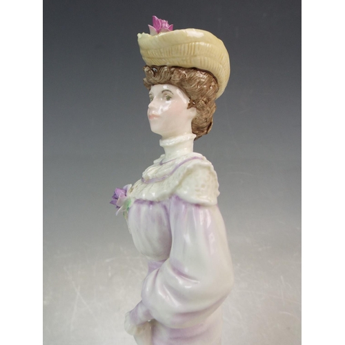 70 - Coalport the golden age collection figurine 