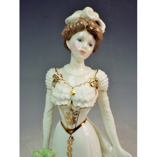 72 - Coalport the golden age collection figurine 