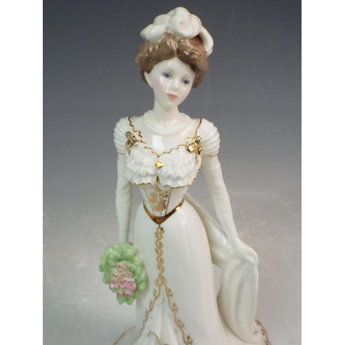 72 - Coalport the golden age collection figurine 