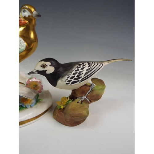 85 - 3 Crown staffordshire bird figurines, Wren, Pied wagtail & pheasants. (pheasants A/F)