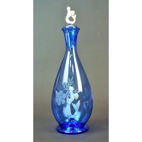 200 - Art Deco Bimini glass, Mermaid jug and 3 stemmed glasses in blue.