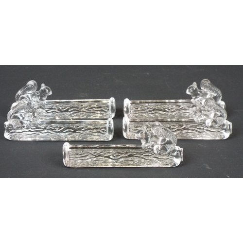 260 - 5 French crystal Depose knife rests, squirrel on a log design.