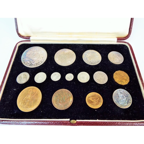 621 - Royal Mint Boxed set of Specimen Coins from 1937. complete with Original velvet and silk lined box. ... 