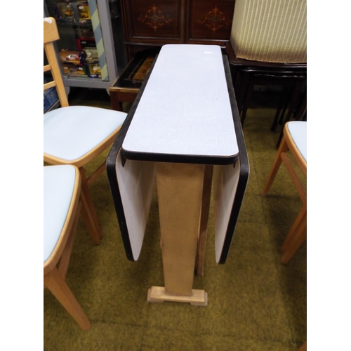 1005 - 1970's Retro folding table with matching chairs made by Ligna of Czechoslovakia. Excellent condtion.... 