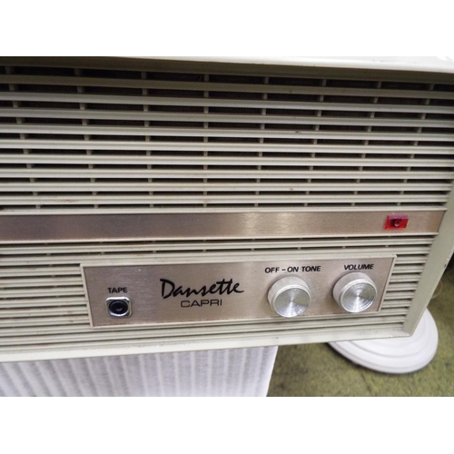 1017 - Dansette Capri turntable for spares or repairs. See photos.