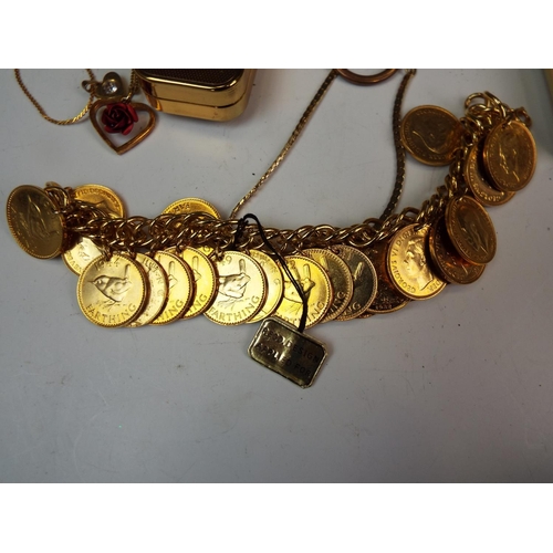 766 - Mixed lot to include a gold coloured farthing bracelet, pocket watch etc.