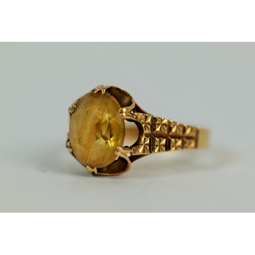 510a - 9ct Yellow Gold ring set with a large oval Citrene coloured stone.  Finger size 'P'   2.6g