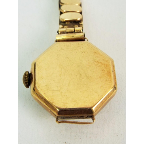 891 - Vetex ladies watch with 9ct gold front & back and a rolled gold bracelet, non runner