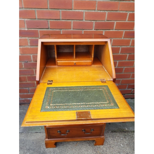 1025 - Maple Veneer four drawer bureau.  H:38 x W:21 s D:19 inches see photo