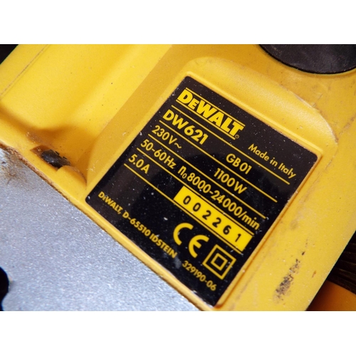 1381 - Dewalt DW621 Router.