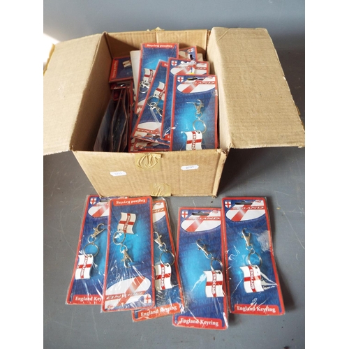 1445 - A box of England football keyrings.