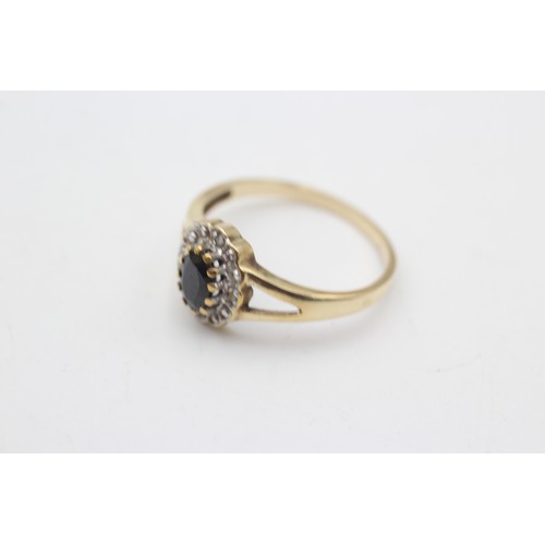 583a - 9ct gold diamond & sapphire halo ring (2g)       642330