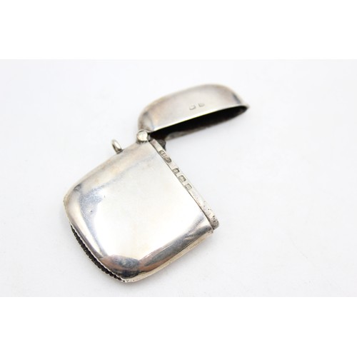 663a - Antique Hallmarked 1911 Birmingham STERLING SILVER Vesta Case (18g)      105475