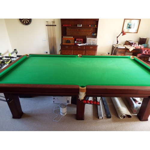 900a - Three quarter size slate bed snooker table in wonderful condition having been looked after by a priv... 