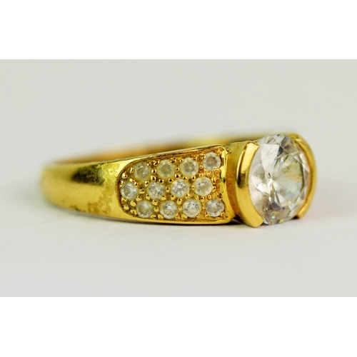 128 - 14ct Yellow Gold Ring set with CZ.. Finger size 'W'   4.9g