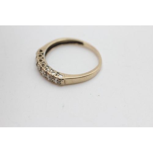 87 - 9ct gold diamond set single row dress ring (1.6g)         5816