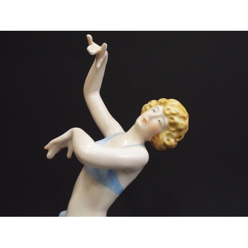 420 - Art deco style figurine of a lady by Wien