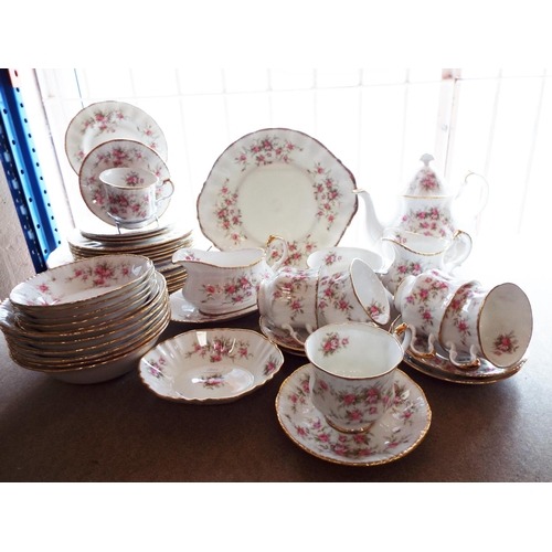 476 - Paragon Victoriana rose part dinner set 46 pieces.