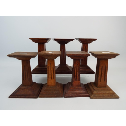 477 - 7 Vintage wooden pedastal stands approx 6