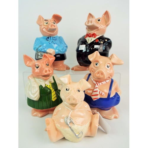 545 - Set of 5 Wade Natwest pig family money boxes (baby is not an original).