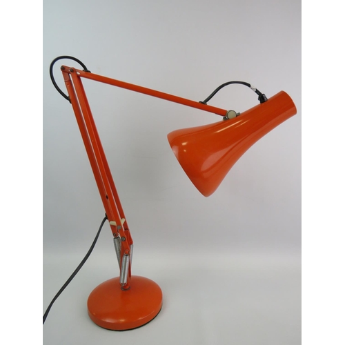 320A - Spring loaded angle  poise lamp with weighted base. measurement fully extended is 33 inches. Working... 