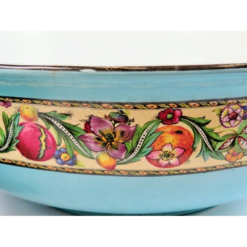 60 - Palissy large washbowl  set, comprising,  vase, soap dish, gazunder. See photos.