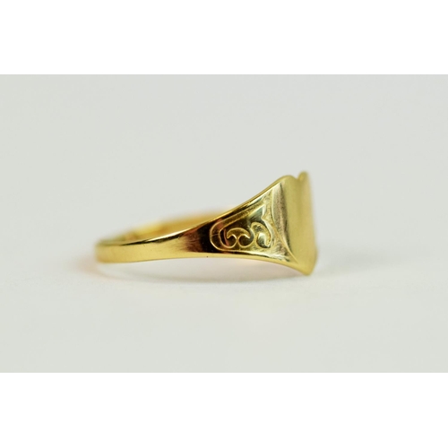 222 - Small/Childs, 9ct Yellow Gold signet ring. Finger size 'F-5'  0.6g