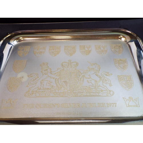 413 - Limited Edition of QEII 1977 Silver presentation tray. With original box. Hallmarked 261/2500    418... 