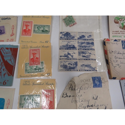 471 - Large selection of Vintage mint and franked UK and foreign stamps, Some in retailers packets. See ph... 