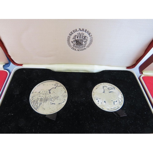 543 - Selection of interesting Silver coins to include  Queen Elizabeth 25th anniversary coin. A boxed JFK... 