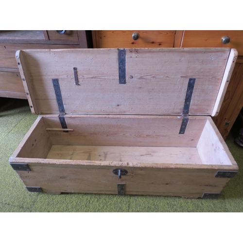 591 - Very Interesting old pine hinged top box, possibly old ammunition box. Has Arrowmarked initials to s... 