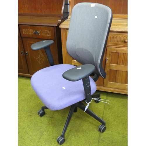 594 - Ergonomic, fully adjustable office chair by Orange Box, in very good order. Very expensive when new.... 