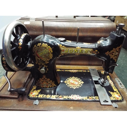 730 - Vintage Jones family CS sewing machine.